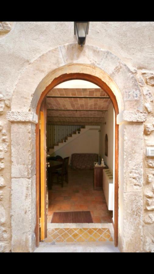 Il Minotauro B&B A 5 Minuti Da Popoli Vittorito Buitenkant foto