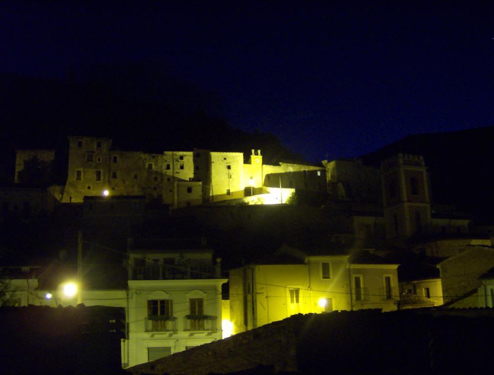 Il Minotauro B&B A 5 Minuti Da Popoli Vittorito Buitenkant foto
