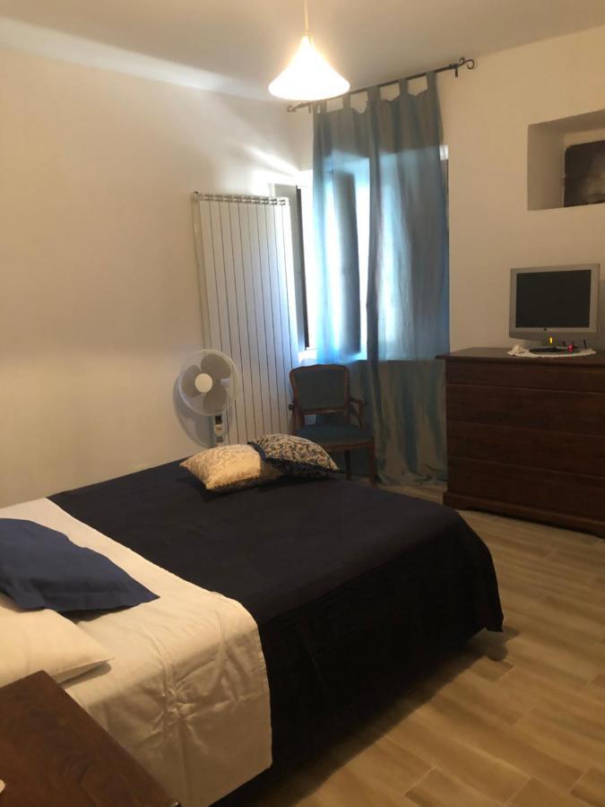 Il Minotauro B&B A 5 Minuti Da Popoli Vittorito Buitenkant foto